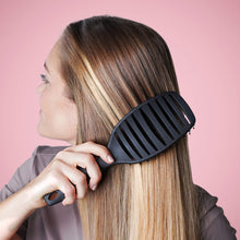Curvy Brush Køb 2 stk, få 1 stk gratis