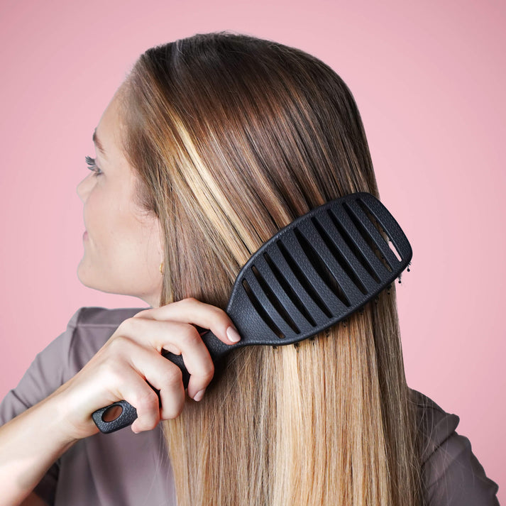 Curvy Brush Køb 2 stk, få 1 stk gratis