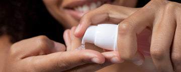 Fugtighedsbevarende ingredienser til hår: Hvad de er, hvordan de virker, og hvordan man vælger de bedste