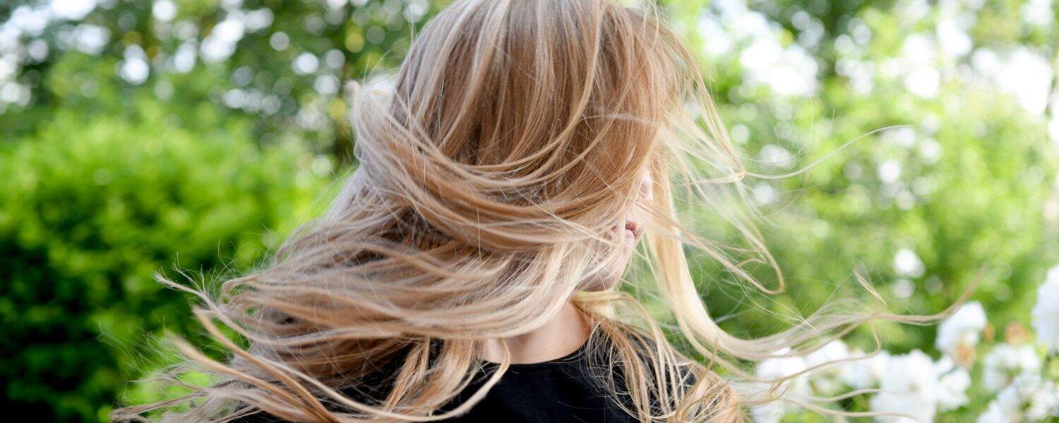 Blond hårfarve - en guide til den perfekte hårfarve til blondt hår