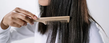 Kvinde med fladt hår