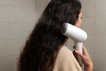 Sådan tilfører du fugt til hår med lav porøsitet: Vigtige tips til varig hydrering