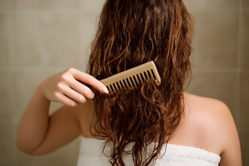 Red håret ud efter vask: Enkle teknikker til glat, filtrefrit hår