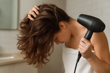 Sådan får du mere fylde i håret uden produkter: Enkle tips til fyldigere hår