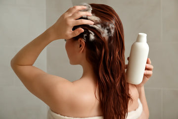 Er sulfatfri shampoo godt for farvet hår? Opdag hvordan det bevarer farven