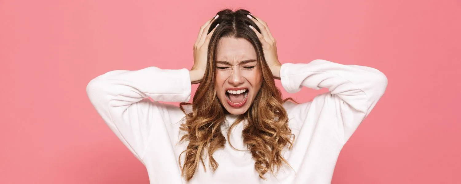 Kvinde der er stresset oplever hårtab