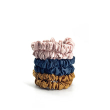 6-pak Soft Satin Scrunchies Small